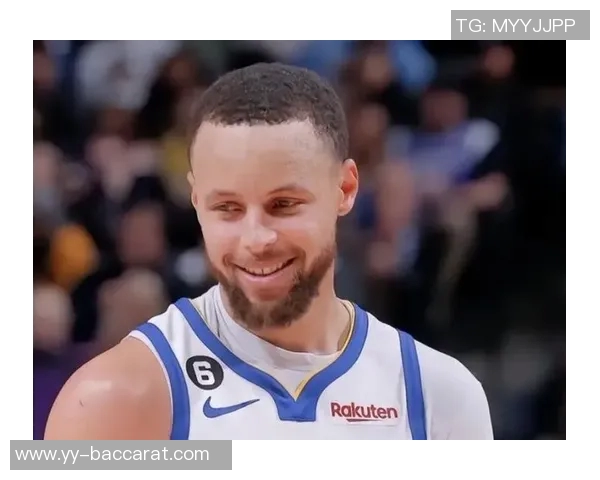 库里三分球精彩表现引发热议一度登上微博热搜榜第二位